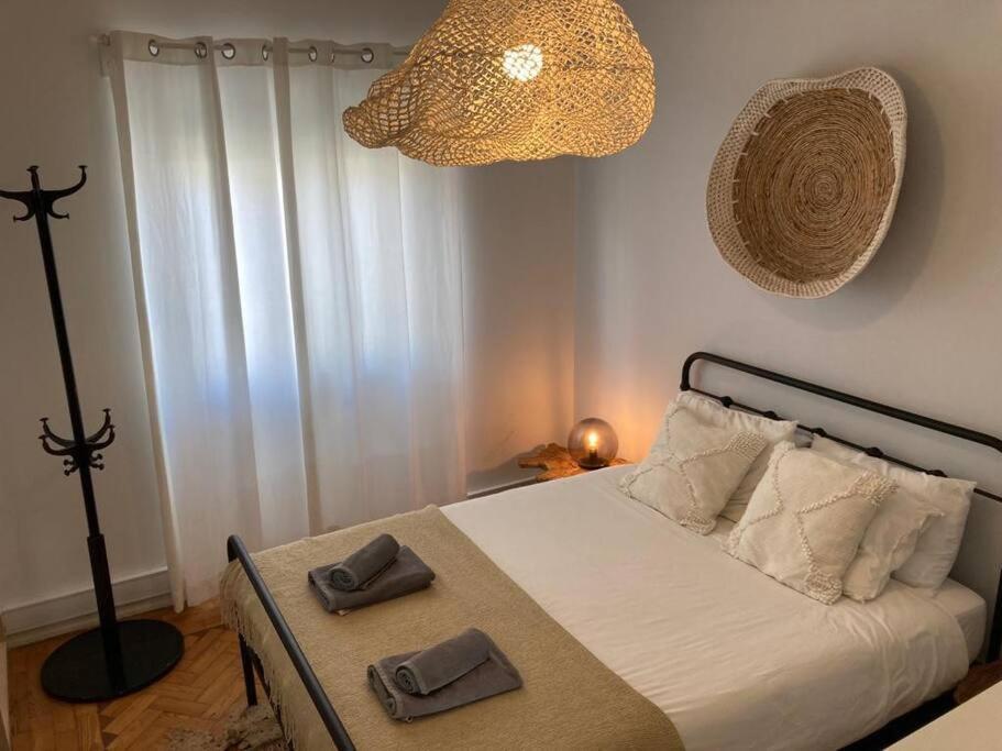 Апартаменты Apartamento Bem Localizado Para Familias & Amigos Лиссабон Экстерьер фото